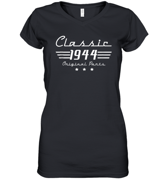 80Th Birthday 80 Year Old 80Th Vintage Classic 1944 Fathers Day Gifts Womens V Neck T Shirt